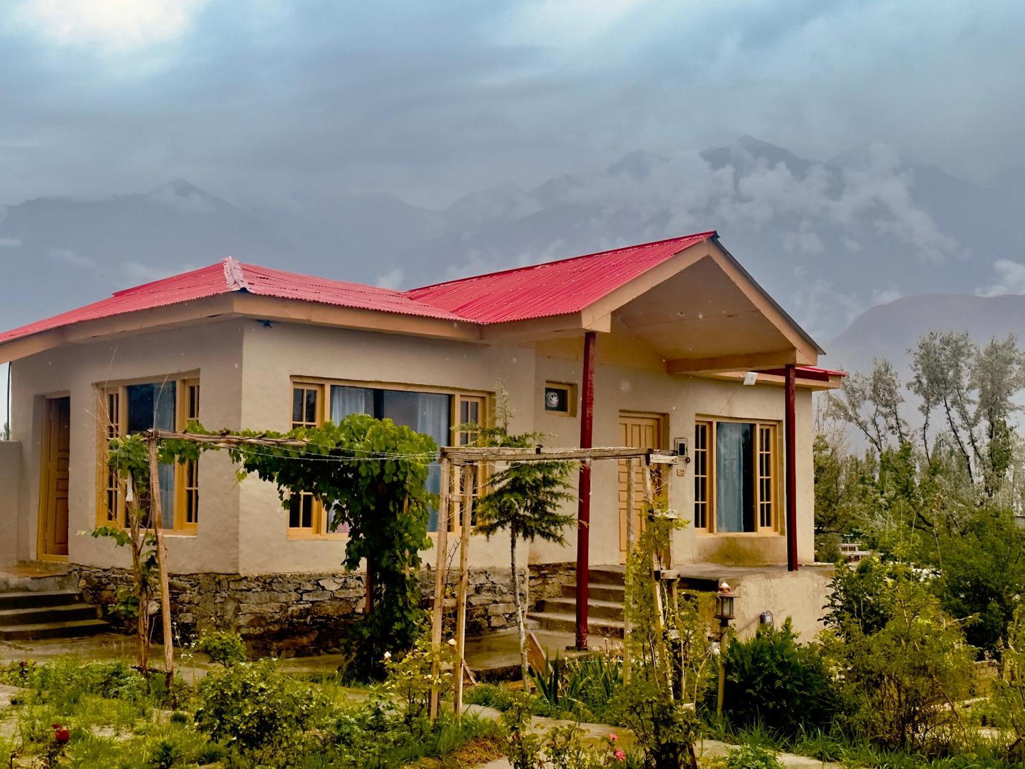 Orgventure Resorts Skardu Esterno foto